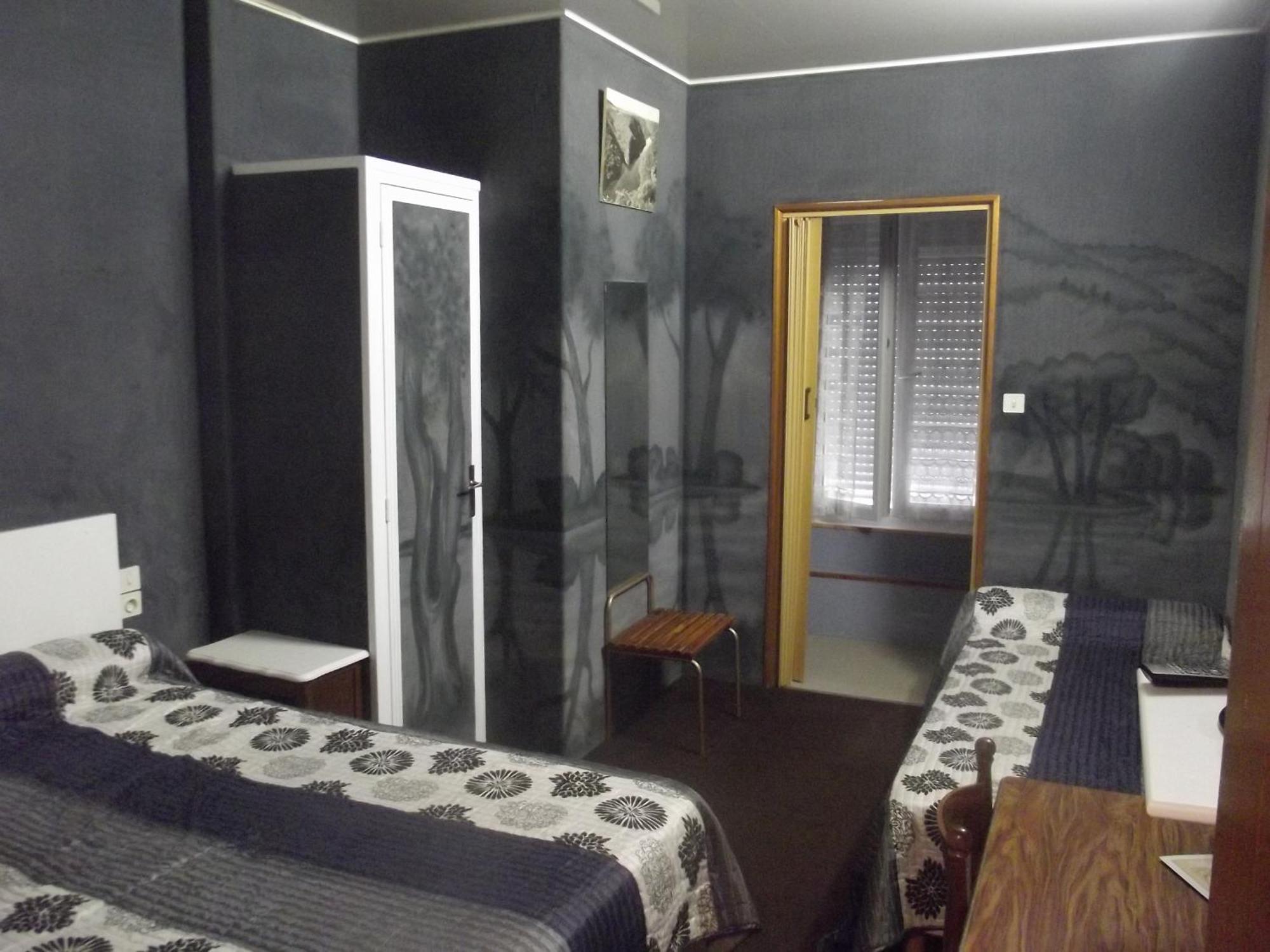 Le Rider Hotel Bort-les-Orgues Exterior photo