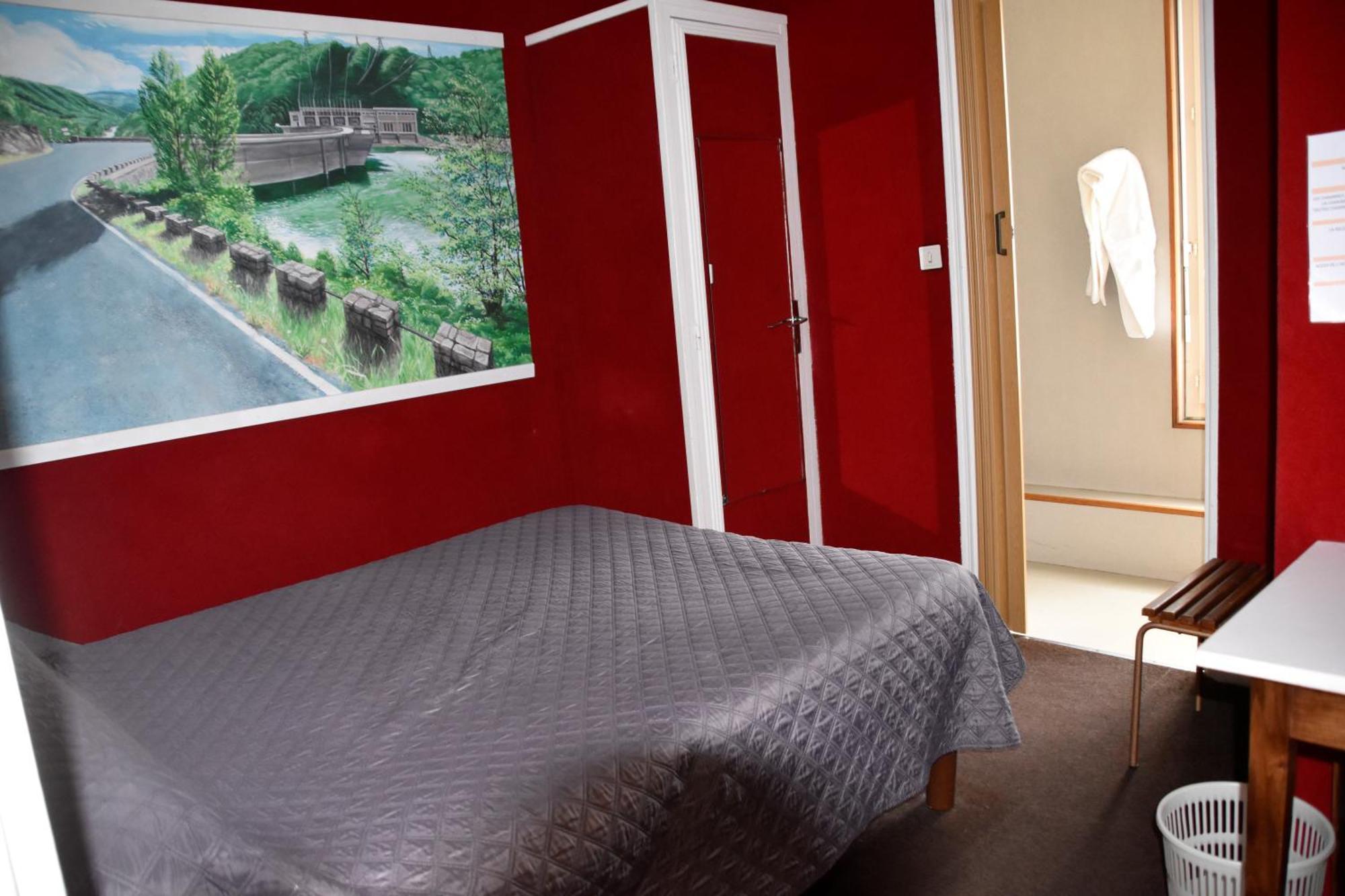 Le Rider Hotel Bort-les-Orgues Exterior photo