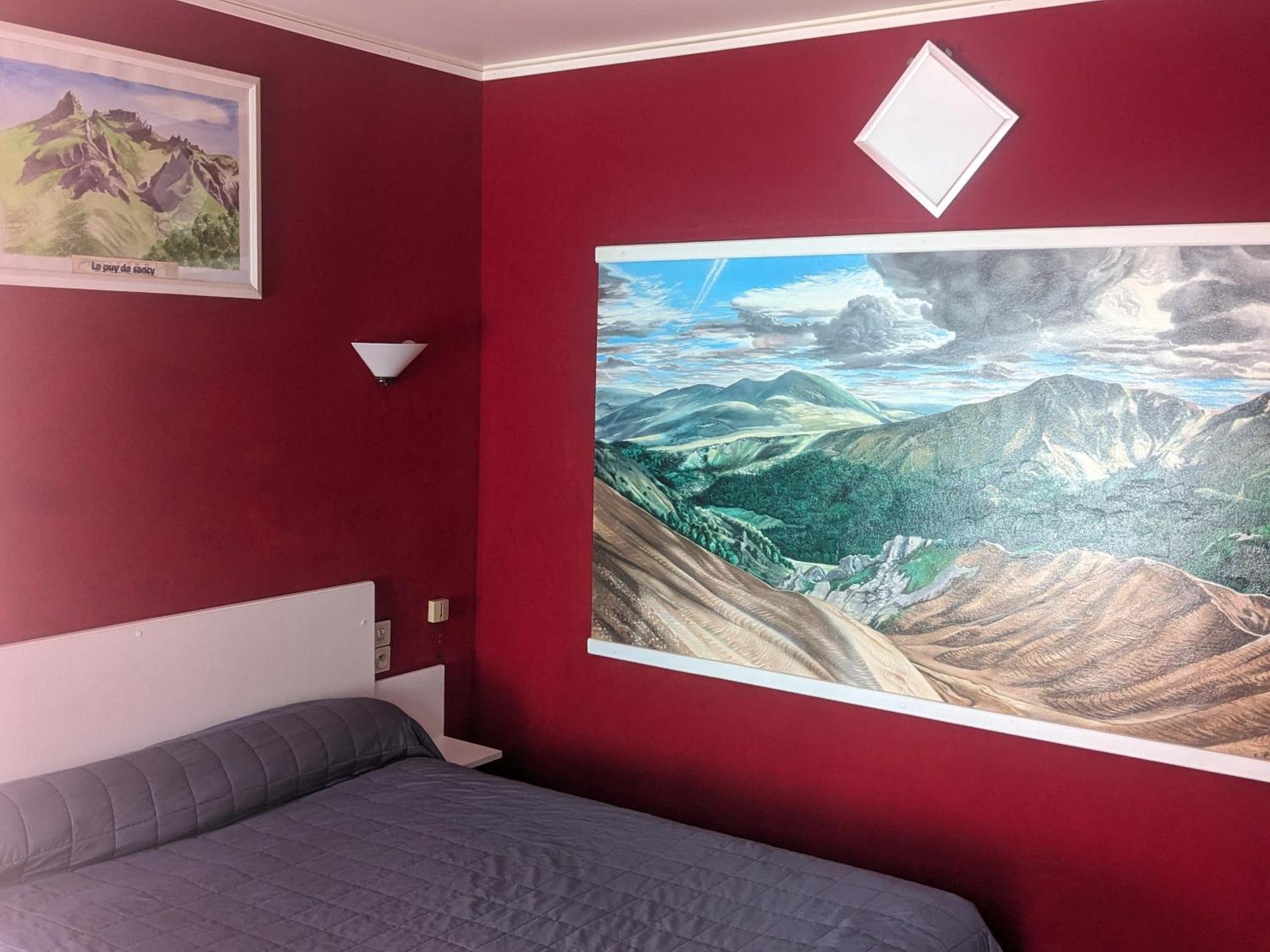Le Rider Hotel Bort-les-Orgues Exterior photo