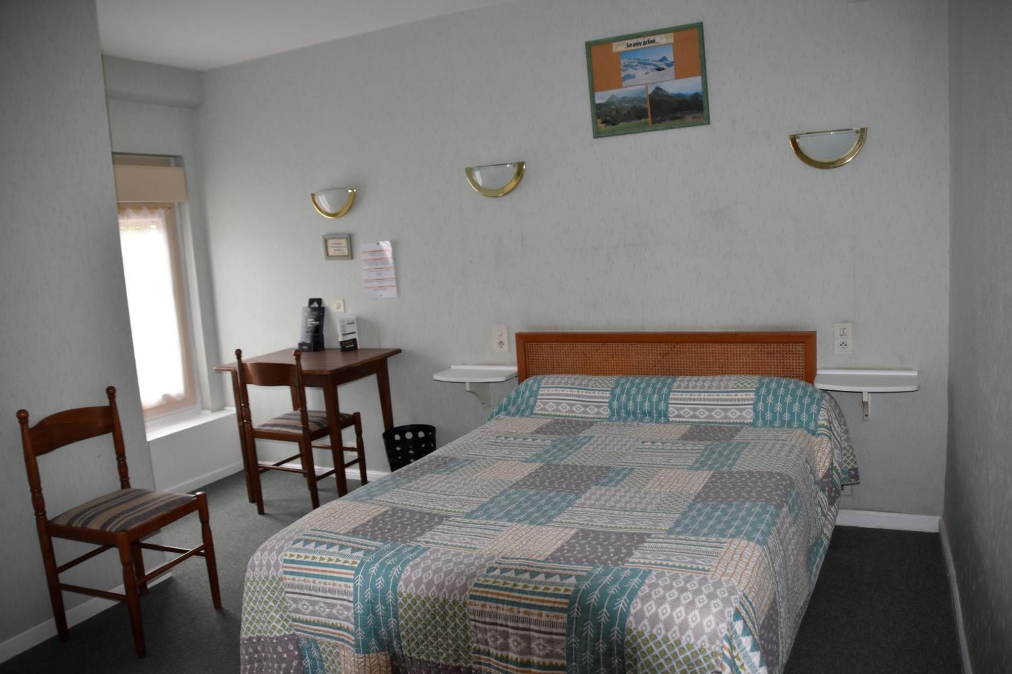 Le Rider Hotel Bort-les-Orgues Exterior photo