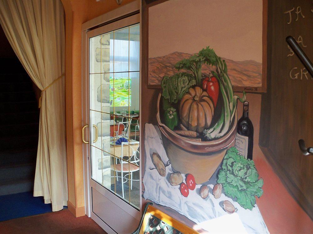 Le Rider Hotel Bort-les-Orgues Exterior photo