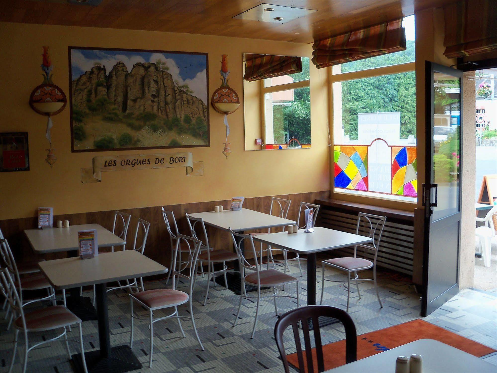 Le Rider Hotel Bort-les-Orgues Exterior photo
